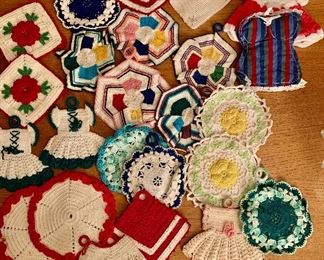Vintage Crocheted retro Pot Holders Hot Pads
