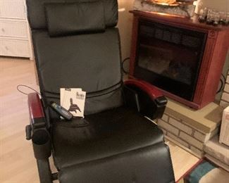 Destress ultra lounge leather recliner with remote