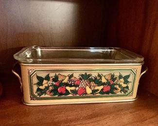 Vintage but never used (out of box) tele flora Fruit Tin Pyrex Carrier