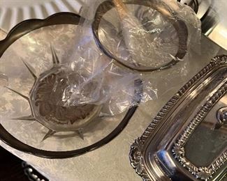 Georges Briard silver and glass chip / dip in wrapper