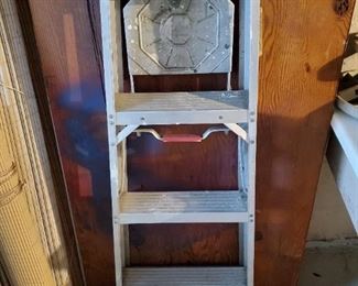 Aluminum Step Ladder