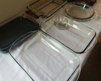 Pyrex by the table-full.