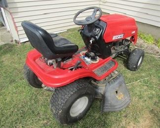 Riding Lawn Mower Huskee LT 4200