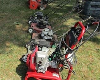 Lots of lawnmowers & a power washer