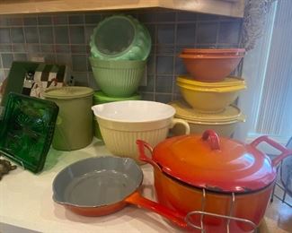 Vintage descoware, vintage tupperware, vintage style melamine mixing bowls