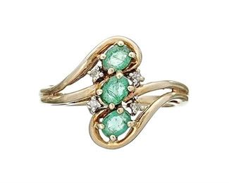 Vintage Emerald 10k Gold Ring
