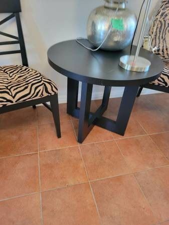 Ethan Allen black wood side table