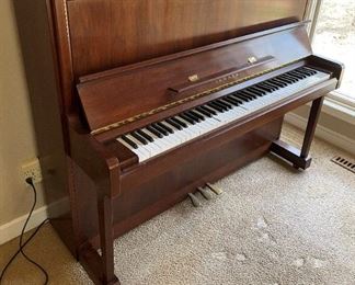 Yamaha MX100B Disklavier walnut upright player piano, Serial #4908256. For immediate sale. Call 612-462-2293 to make an appointment to see. $4,000.00