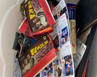 Space 1999 Sealed card + bubblegum $2ea