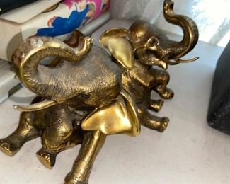 J&B Elephant book ends