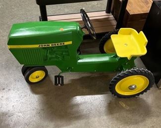 John Deere pedal tractor