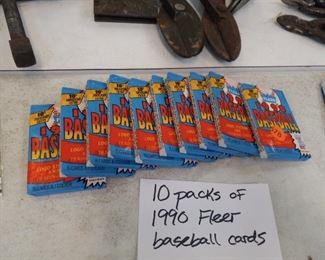 FLEER BASEBALL CARDS