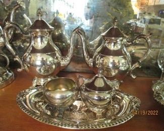 Silverplate Serving set