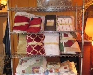 Quilts/Bedding
