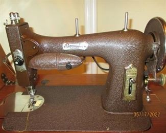 Domestic Rotary Sewing machine in cabinet