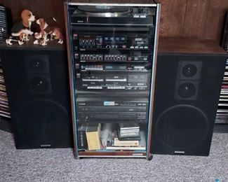 Vintage Sanyo stereo rack system (sounds great)