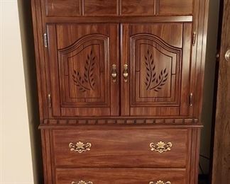 Chest, part of Three piece chest, 2 night stands