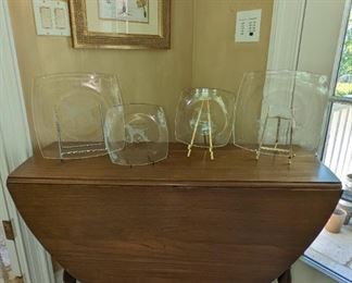 Set Perry Coyle Dog Plates