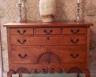 Eldred Wheeler Dunlop-style Lowboy