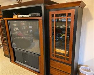 Ethan Allen Entertainment unit