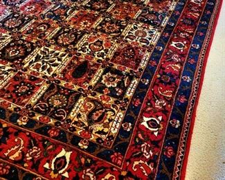 Hand-Tied Wool Rug 7 x 10 in excellent condition #4