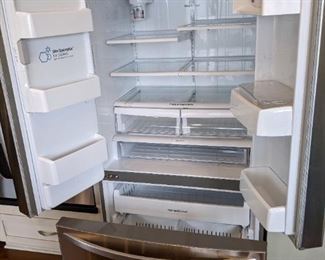 LG Refrigerator Model No. LFX25974ST / 06