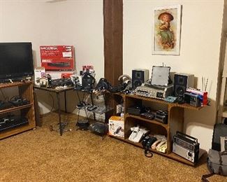 Electronics; TV Stand; Media Stand; Vintage Wire Stand