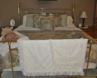 Brass king size bed w/Tempur-Pedic mattress.