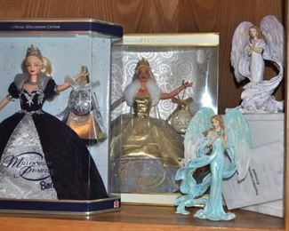 Collectible dolls including Barack and Michelle Obama, brides, Barbies, etc.