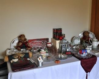 Christmas items, Dept. 56 Heritage Village, Dept. 56 Dickes, Sangyo Holly Christmas china, Princess House, Lenox, Spode, Christmas linens, glass holiday platters, 