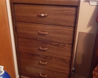 Chest of drawers