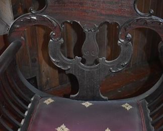 Beautiful Victorian U Shaped Arm Chair with scroll carving on the base of the chair. Beautifully carved back and Upholstered seat with matching Pillow.                                                $650.00 or best offer.  Call 615-364-3726 to purchase or make offers and more information.   