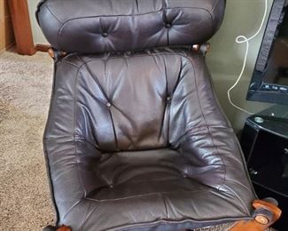 Odd Knutsen Luna Chair - Leather