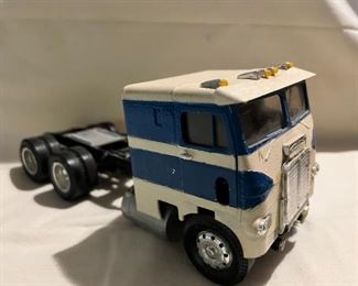 Model truck