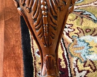 Statement Dining Room Table & Eight Chairs. This table is crafted in a beautiful timeless, classic design. It truly has a gorgeous appearance. 

The set includes eight chairs, two of which are host chairs. 

The table as shown has two leaves inserted and measures 106" x 44" x 30" (the two inserted leaves each measure 18"). With no leaves inserted, the table would measure at 70" x 44".  The table is in overall good condition with some light wear.