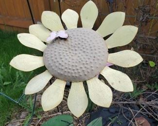 Metal Garden Flower Art 