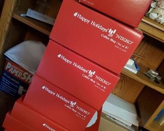 Happy Holidays Nikko Christmas/Holiday Dishes 