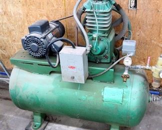 80 Gallon Air Compressor 220 Volt, Single Phase
