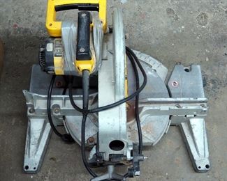 DeWalt 12" Electric Miter Saw