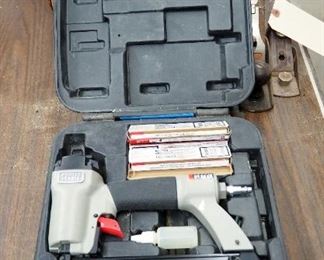 Porter Cable Pneumatic Brad Nailer, Model BN125A, Includes Carrying Case, Instruction Manual, And Brad Nails