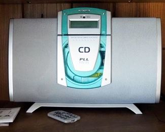 Audio Vox Vertical Digital CD Player Model CE-505SLK, Includes Remote And Manual