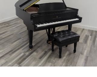 Amazing Steinway and sons model M 5’7” grand piano finished in satin Ebony In perfect condition
