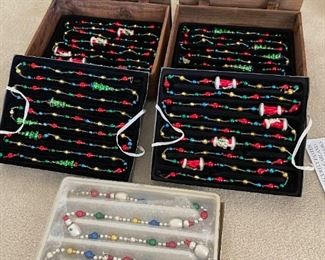 Museum Thomas Series Blown Glass Christmas Garland