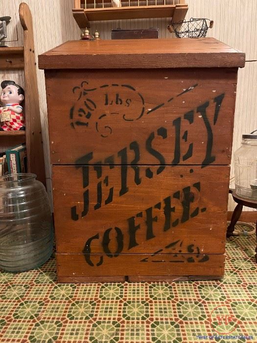 ROCKBROOK ESTATE SALE PART II in Omaha, NE starts on 4/22/2022