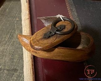 Antique Hand Carved Snuff Box