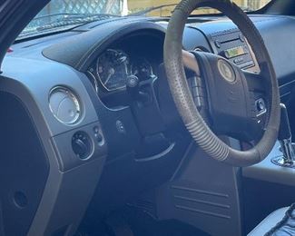 2006 Lincoln Mark LT Available for PreSale $21,000, or best offer.  Only 36K mileage.  Carfax Available.