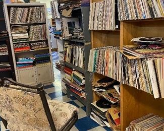 1000’s of Records $2