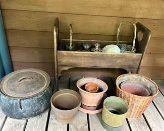 Pots and wood plant /pot stand