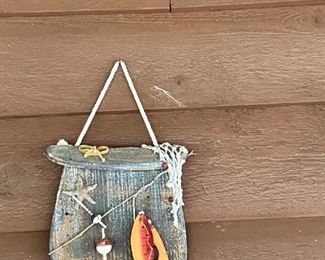 fish basket wall hanging