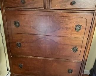 Antique Chest of drawers